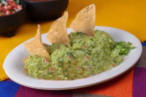 guacamole-delicioso-para-surpreender-a-familia-e-amigos